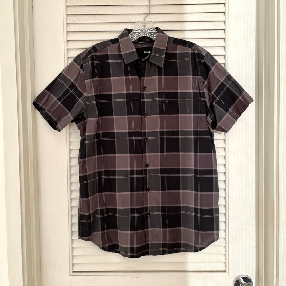 Hurley’s Short Sleeve Checkered Button Up